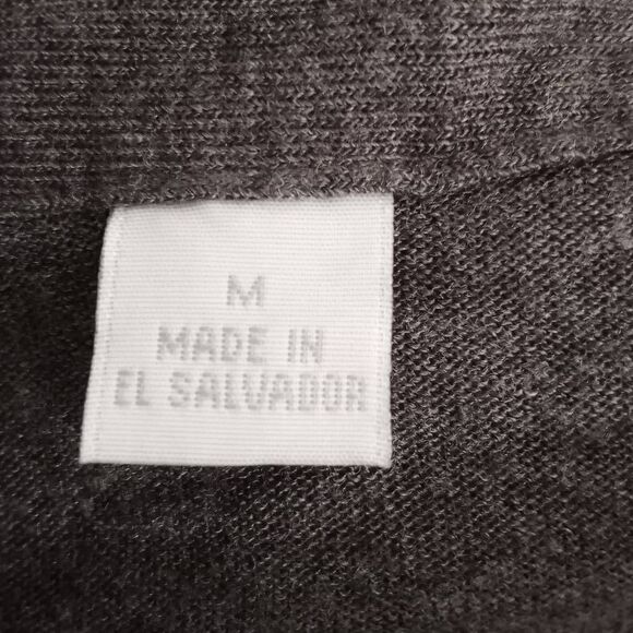 NEW YORK & COMPANY GRAY DOLMAN SLEEVE TOP SZ.M EUC. - Picture 4 of 6